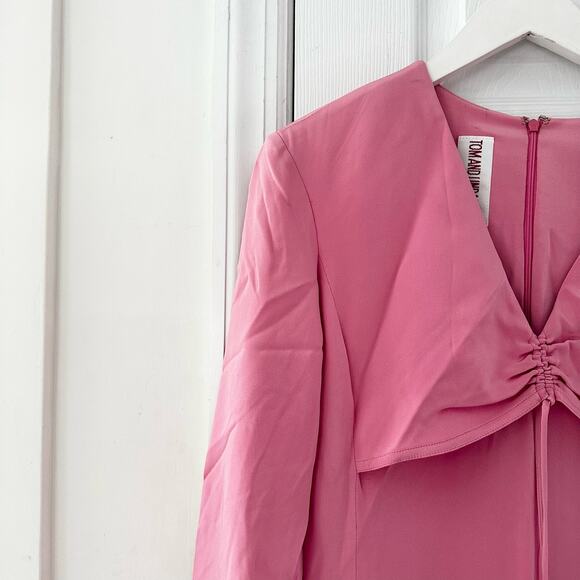 Tom And Linda Platt Vintage Barbie Pink CInched Chest V Neck Sheath Dress 10 - Picture 4 of 10